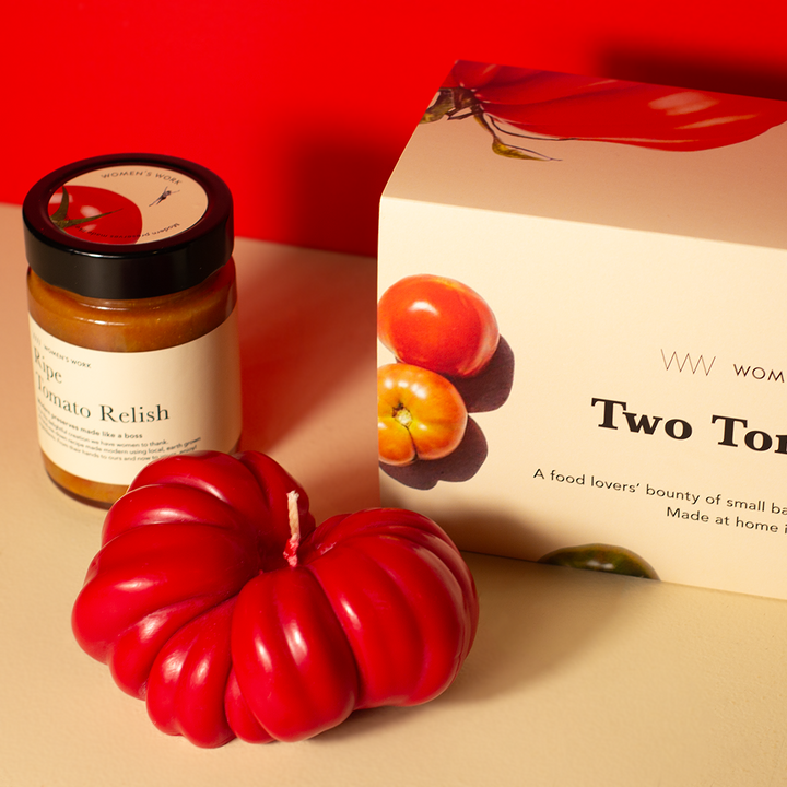 Two Tomatoes - A Relish & Candle Gift Set GRANDE