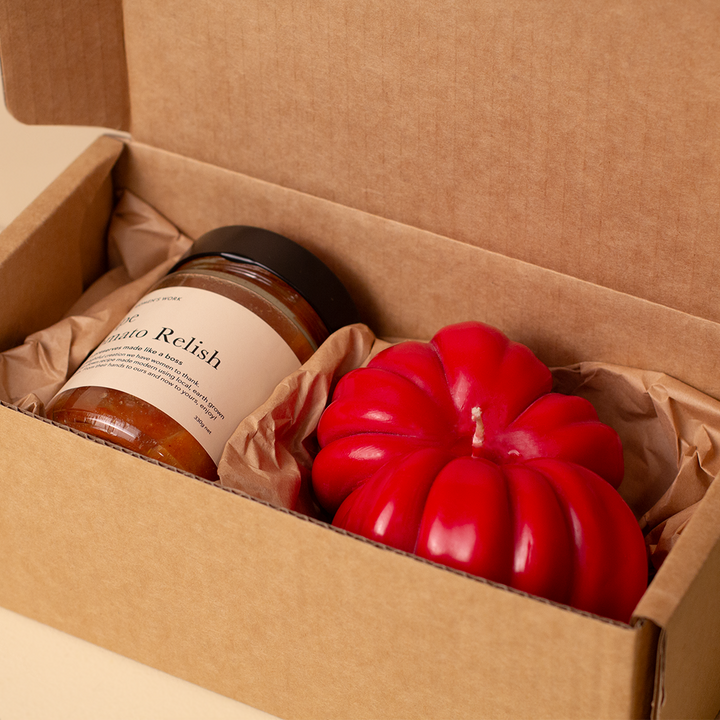 Two Tomatoes - A Relish & Candle Gift Set GRANDE