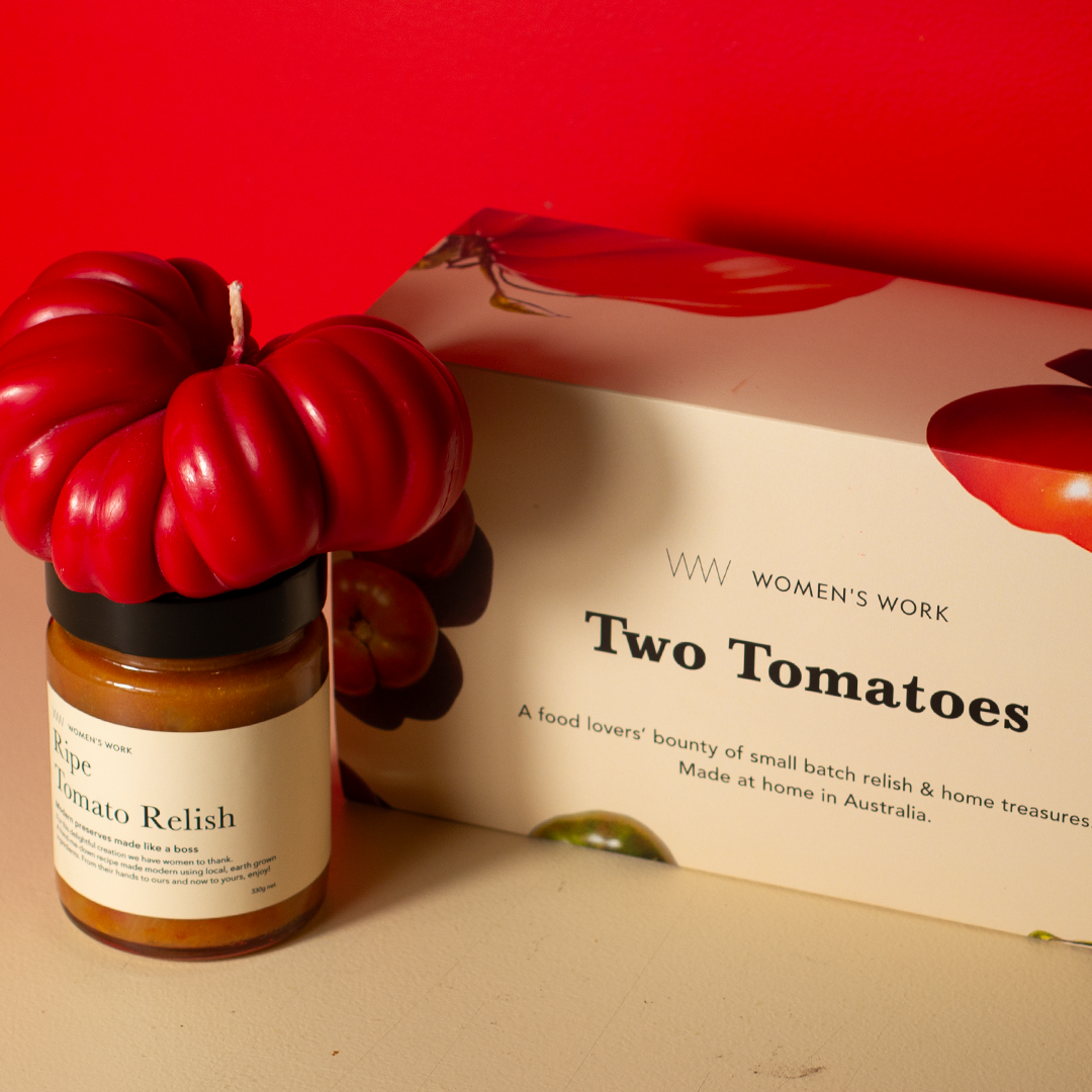 Two Tomatoes - Candle & Relish Gift Box GRANDE