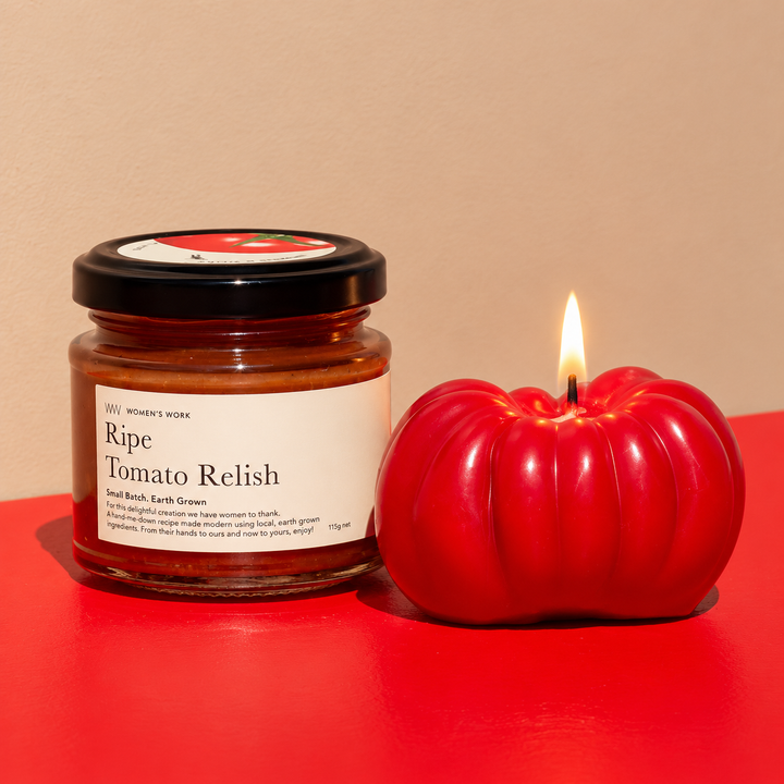Two Red Tomatoes - A Relish & Candle Gift Set (115g)