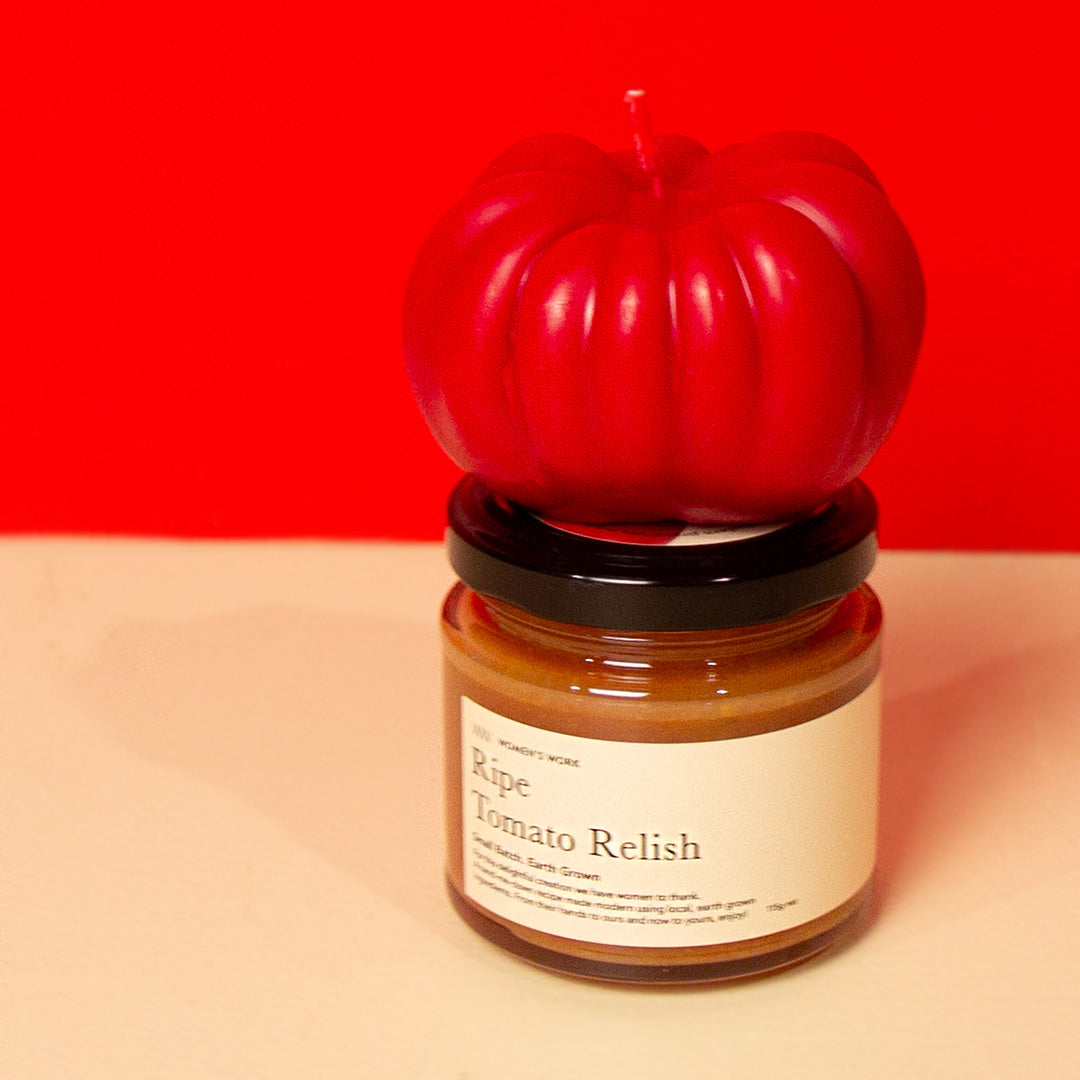 Two Red Tomatoes - A Relish & Candle Gift Set PETITE